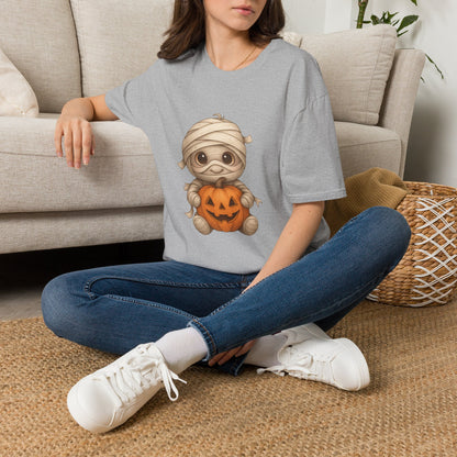 Cute Baby Mummy Holding Pumpkin Halloween T-Shirt