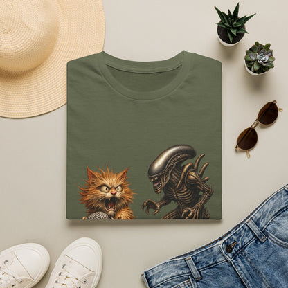 Xenomorph vs. Cat - Alien Graphic T-Shirt — Funny Sci‑Fi Cat Tee