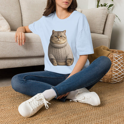 Chonky Sweater Cat - Cat in Cozy Sweater T-Shirt — Funny Cute Cat Graphic Tee
